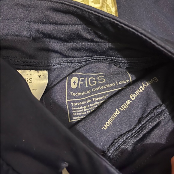 Figs - Picture 2 of 3